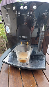 Кофемашина BOSCH (3 фото из 7)