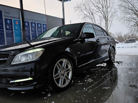 Originaal AMG R17 Mercedes W204 veljed + Kormoran talverehvi