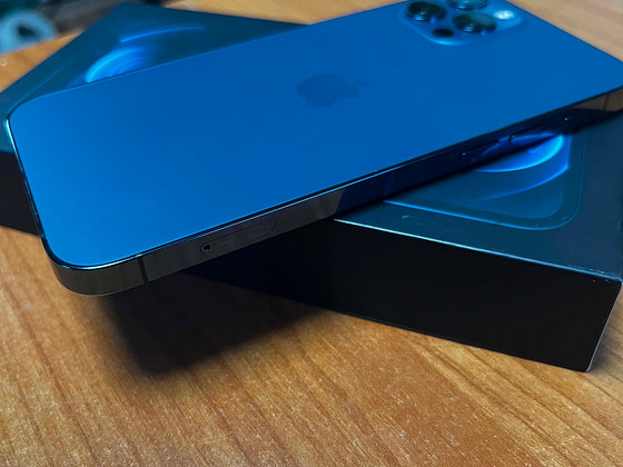 iPhone 12 Pro Pacific Blue 256GB