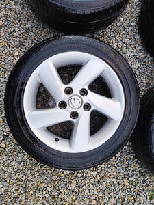 Литые диски Mazda R16 5x114,3 (3 фото из 4)