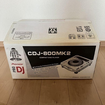 2 Pioneer Cdj-800mk2 turntables