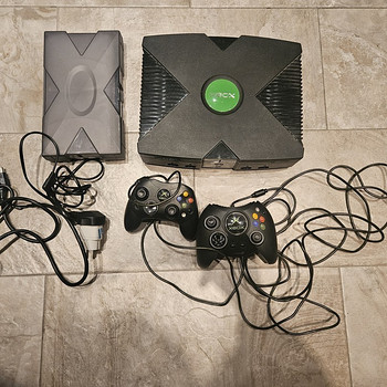 Microsoft Original OG XBOX Classic System konsool + 2 pulti