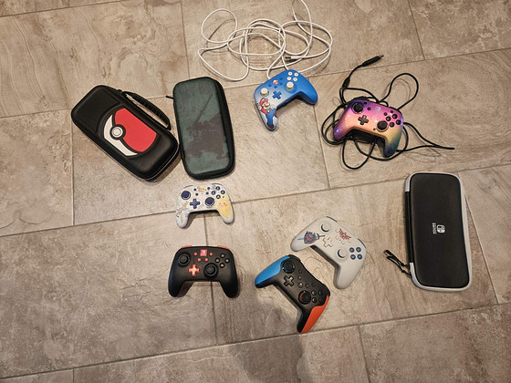 NIntendo Switch Controller pult, Dockstation Laadija Kaned