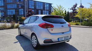 Kia Ceed (4 фото из 15)