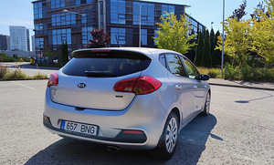 Kia Ceed (6 фото из 15)