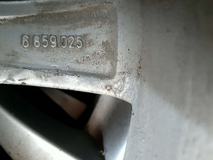 BMW originaalveljed R17 + naastrehvid 225/55 R17 (4 foto / 7)