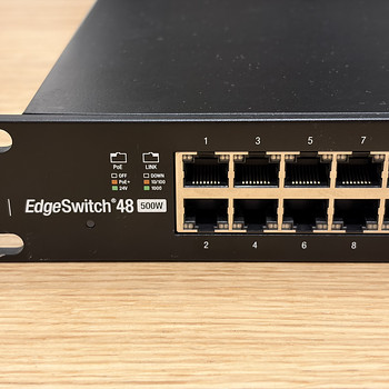 Ubiquiti EdgeSwitch 48 PoE 500W