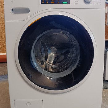 Pesumasin Miele W1 WWD020 WCS