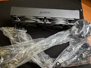 Gigabyte B850M FORCE WIFI6E + Arctic 240 AIO (GARANTIIGA) (4 foto / 8)