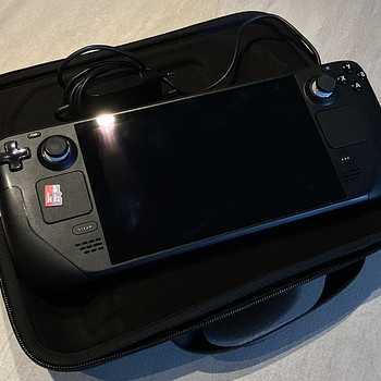 Steam Deck 256 GB + microSD 512 GB
