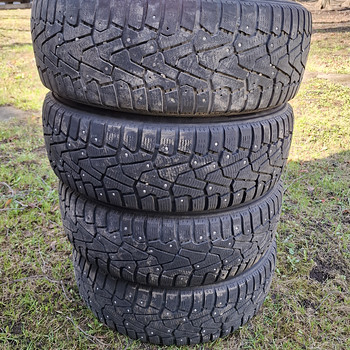 Зимние шины / Шипованные шины Pirelli Ice Zero 195/65 R15