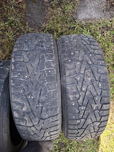 Talverehvid / Naastrehvid Pirelli Ice Zero 195/65 R15 (10 foto / 10)