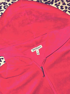Juicy Couture (2 фото из 2)