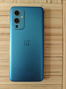 OnePlus 9 (2 foto / 2)