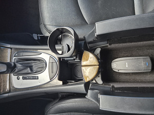 Mercedes-Benz E320 CDI 4Matic (8 foto / 15)