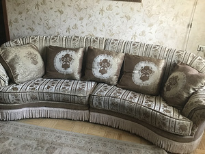 Итальянский диван (2 фото из 2)