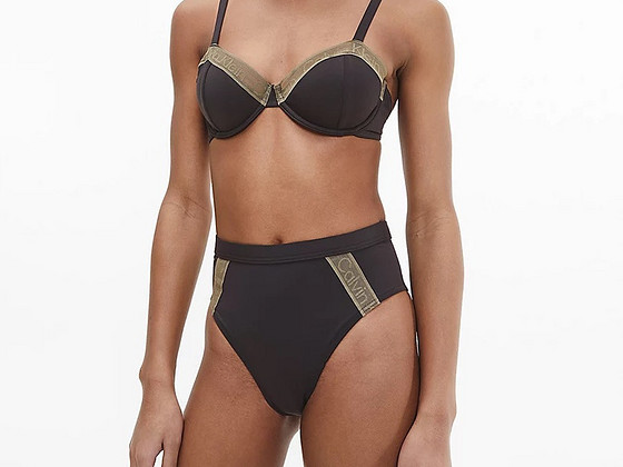 Новые бикини Calvin Klein, в магазине 139.80