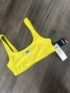 Tommy Hilfiger bikiini ülemine osa xs uus (1 foto / 2)