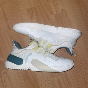 Кроссовки ANTA (3 фото из 4)