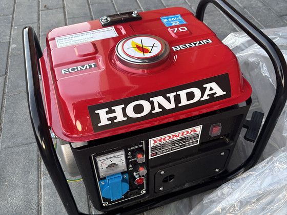 Bensiinigeneraator 3 kW — 230V