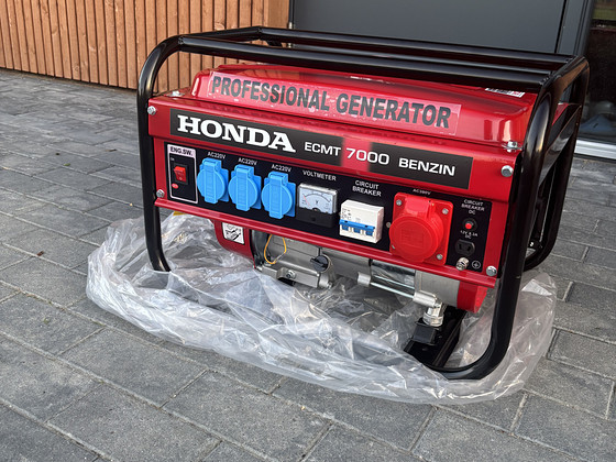 Bensiinigeneraator ECMT 7000 — 7 kW / 220V / 380V