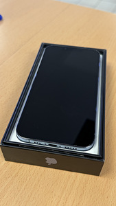 iPhone 13 Pro 256Gb Sierra Blue в очень хорошем состоянии (2 фото из 2)