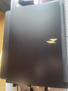 Acer nitro v15 Rtx 3050 6gb (2 foto / 3)