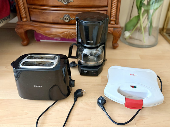 Toster Philips, Kohvimasin Bosch, Moulinexi võileivaküpsetaj