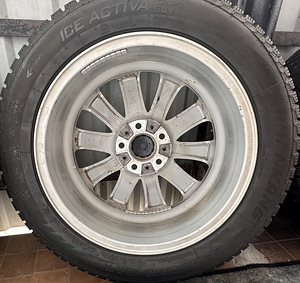 BMW (8 фото из 10)