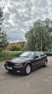 BMW e36 (3 foto / 7)