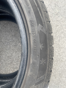 SAILUN ICE BLAZER ALPINE EVO 1 225/45 R18 95V (4 foto / 6)
