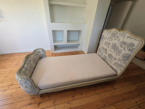 Antiikne Louis XV / rokokoo stiilis voodi (1 foto / 3)