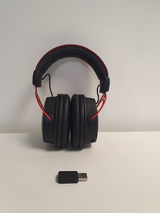 Наушники HyperX Cloud Alpha Wireless headset CA002 (1 фото из 10)