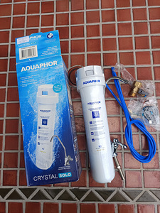 Veefilter Aquaphor Crystal Solo (uus, täiskomplekt koos kraa (1 foto / 1)