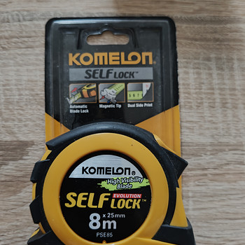 Komelon mõõdulint 8 m.