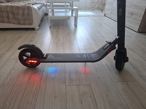 Elektritõukeratas Segway Ninebot ES2 Electric Scooter (3 foto / 9)