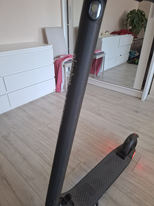 Elektritõukeratas Segway Ninebot ES2 Electric Scooter (4 foto / 9)