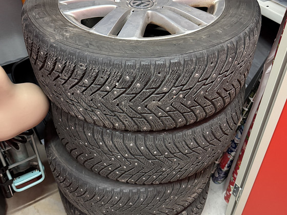VW R16 Valuveljed + talverehvid