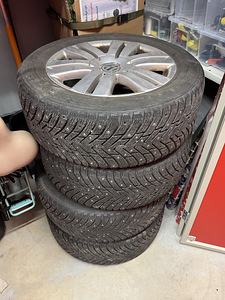 VW R16 Valuveljed + talverehvid (1 foto / 4)