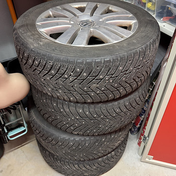 VW R16 Valuveljed + talverehvid