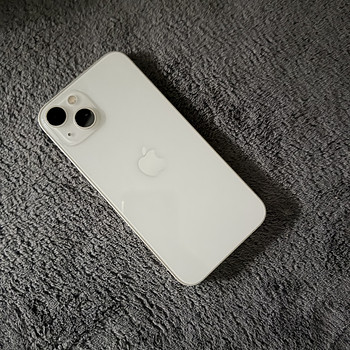 iPhone 13 128 ГБ, белый