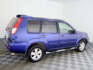 Nissan X-Trail Comfort Facelift 4x4 2.5 121kW (3 фото из 7)