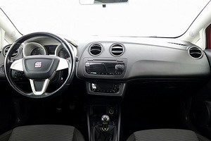 SEAT Ibiza ST Comfortline 1.2 77kW (5 foto / 8)