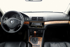 BMW 523 M-Pakett ATM 2.5 125kW (5 фото из 9)