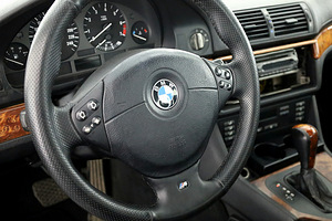 BMW 523 M-Pakett ATM 2.5 125kW (9 фото из 9)
