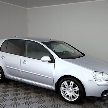 Volkswagen Golf Comfortline ATM 1.9 TDI 77kW