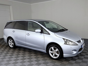Mitsubishi Grandis Comfort ATM 2.4 121kW (1 foto / 8)