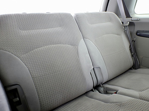 Mitsubishi Grandis Comfort ATM 2.4 121kW (8 foto / 8)