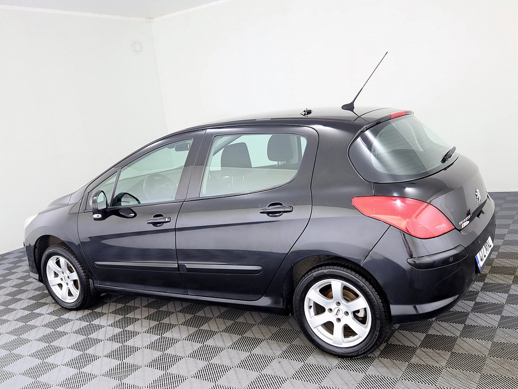 Peugeot 308 Elegance 1.6 88kW