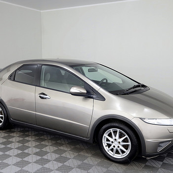 Honda Civic Elegance 1.3 61kW